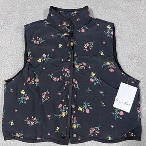 Love Fire Women's Cropped Puffer Vest Navy Floral Size M- NWT